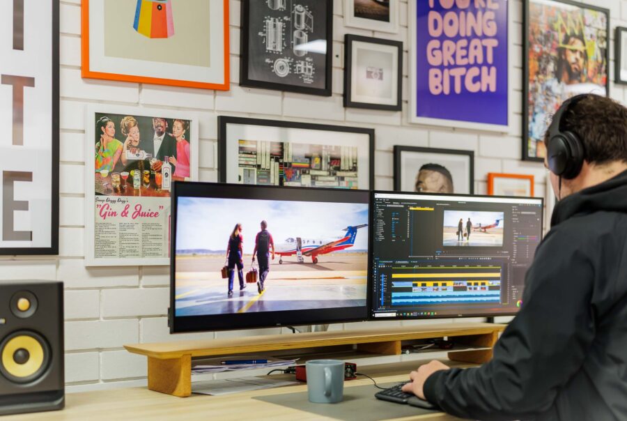 Adelaide video production company - Mixed Mediums